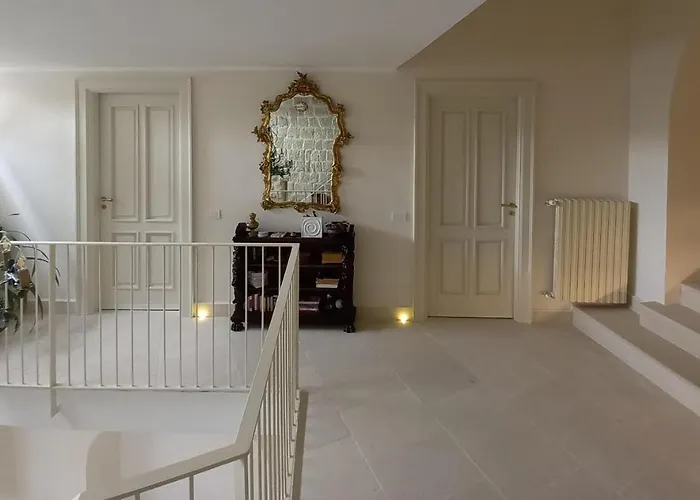 ベッド・アンド・ブレックファスト Le Petit Palais -