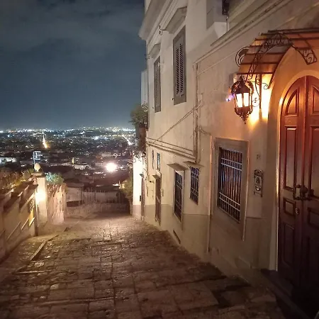 Le Petit Palais - Bed & Breakfast 4*