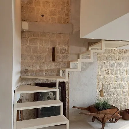 Le Petit Palais - 4* Napoli