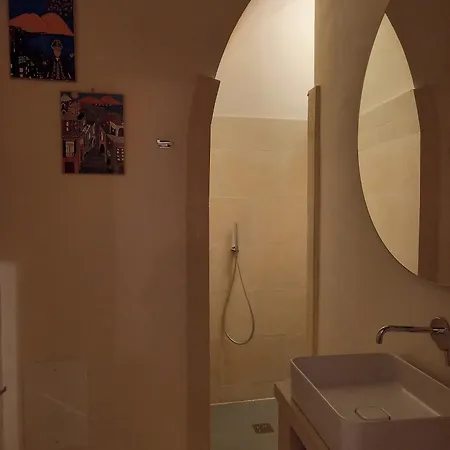 Le Petit Palais - Bed & Breakfast