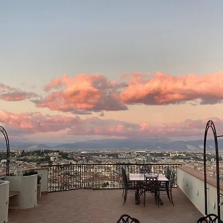 Le Petit Palais - Nápoles