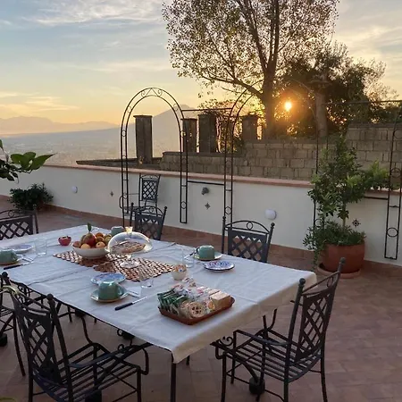 Le Petit Palais - 4* Nápoly