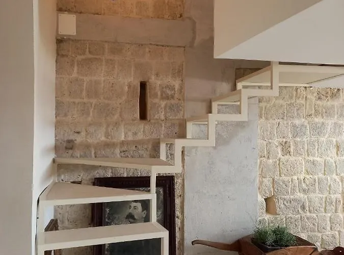 Le Petit Palais - 4*