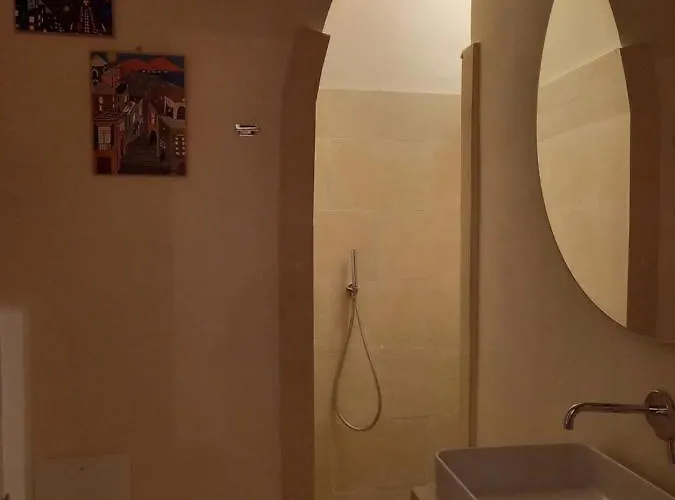 Le Petit Palais - ベッド・アンド・ブレックファスト