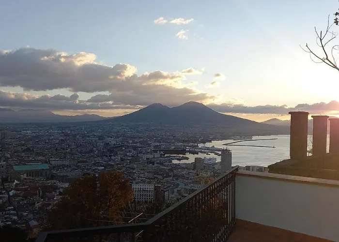 Le Petit Palais - ベッド・アンド・ブレックファスト 4*