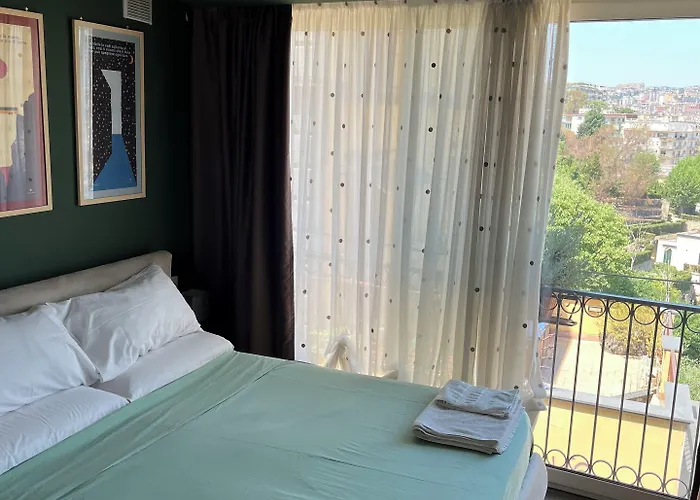 ベッド・アンド・ブレックファスト Le Petit Palais -