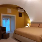 Le Petit Palais - Bed & Breakfast Naples