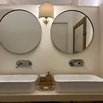 Bed & Breakfast Le Petit Palais - 4*