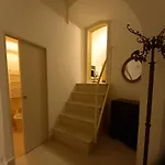 Le Petit Palais - 4* Naples