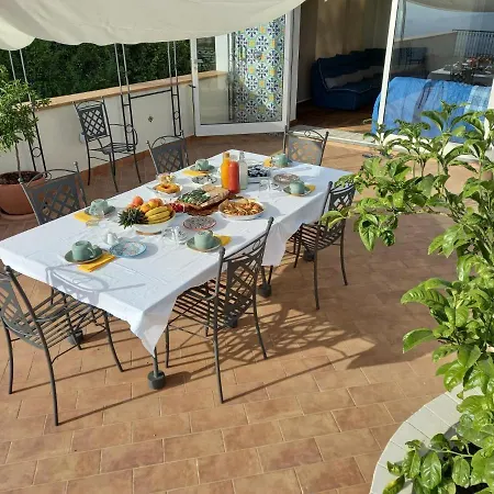 Bed & Breakfast Le Petit Palais - Maison De Charme Napoli