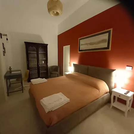 Bed and Breakfast Le Petit Palais - Maison De Charme Νάπολη
