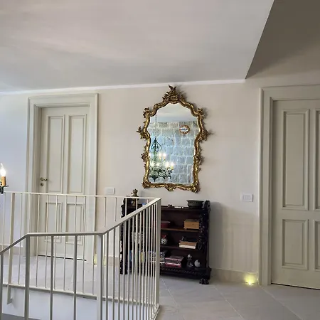Le Petit Palais - Maison De Charme 4* Napoli